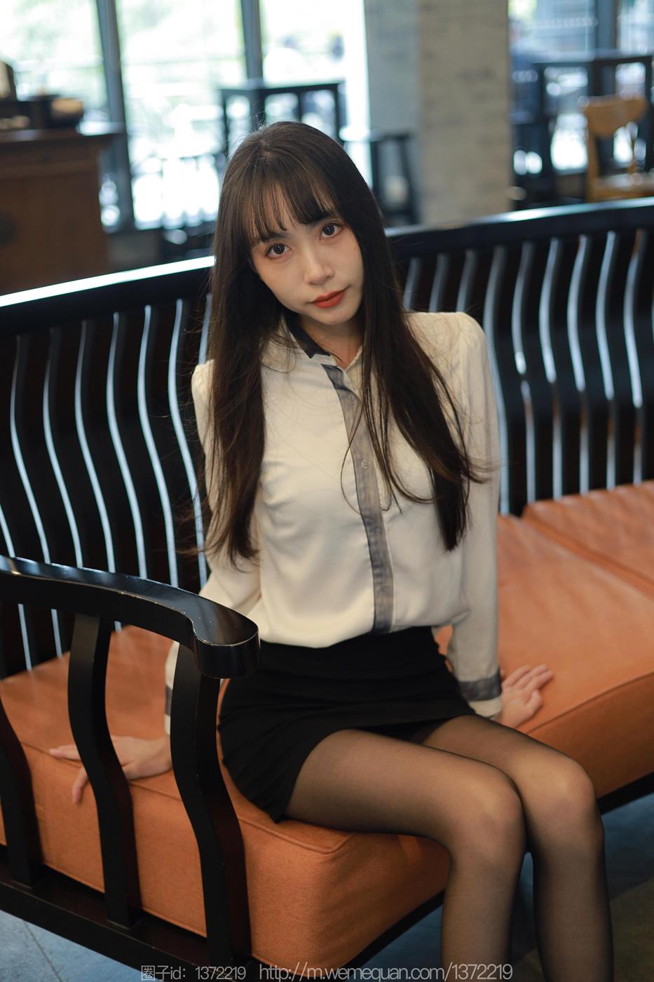 图片[93]-[IESS异思趣向] 2023.02.14 丝享家1361：团团《美腿下午茶》[93P] – 速更版-美库