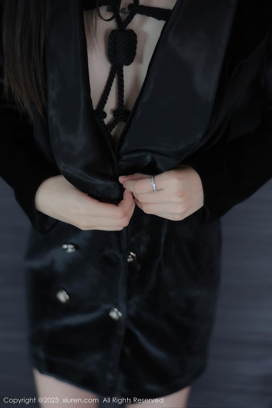 图片[15]-[Xiuren秀人网]2023.07.21 NO.7121 幼幼 西服的帅气[13+1P] – 速更版-美库