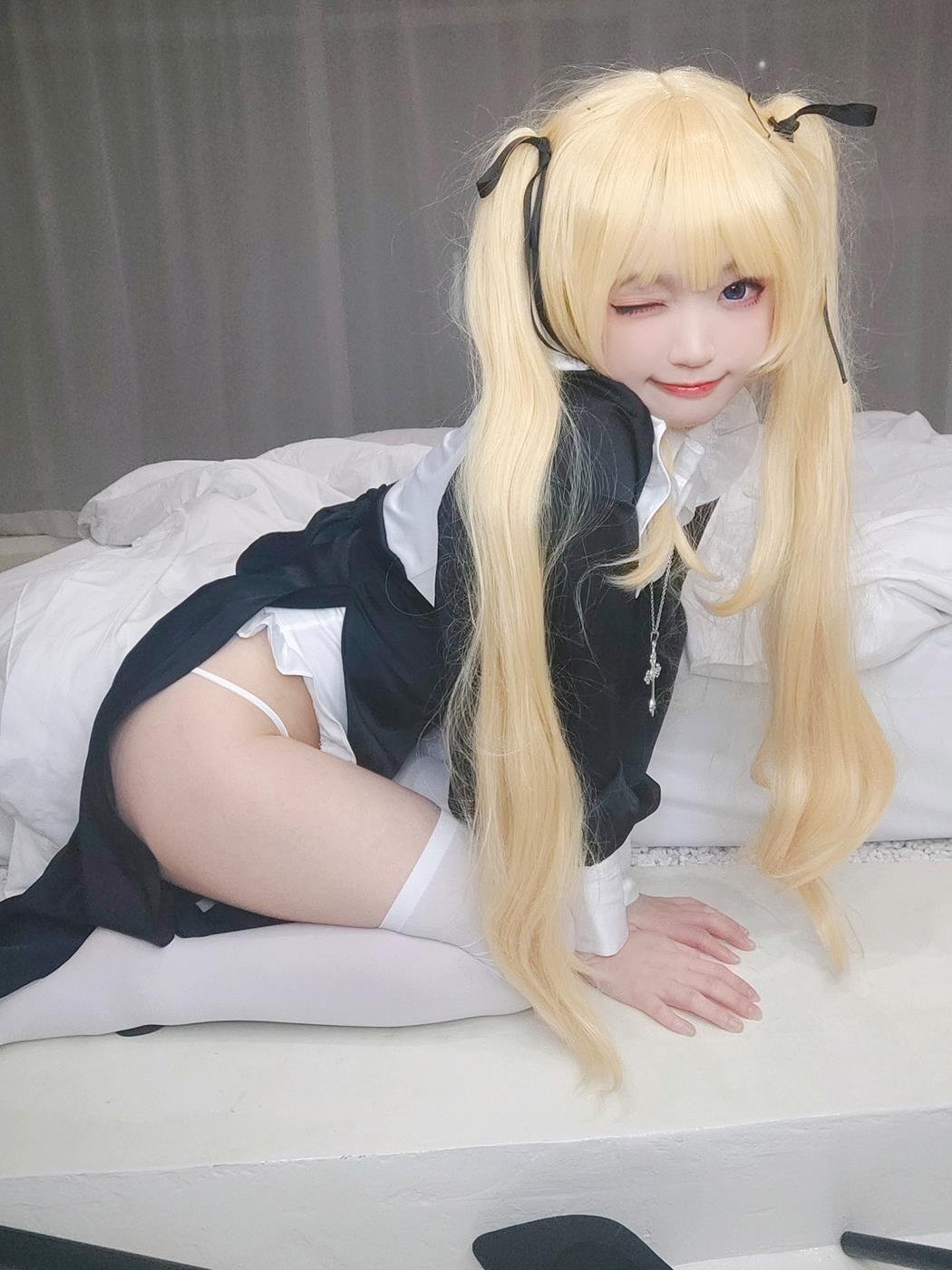 图片[34]-颜值博主@神沢永莉  英梨梨修女自拍 [52P] – 速更版-美库