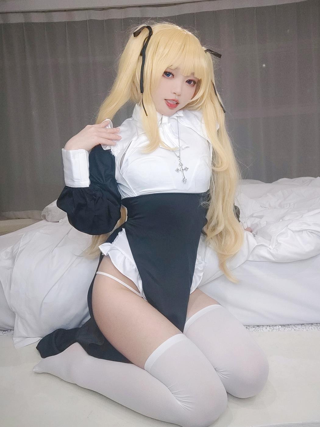 图片[35]-颜值博主@神沢永莉  英梨梨修女自拍 [52P] – 速更版-美库