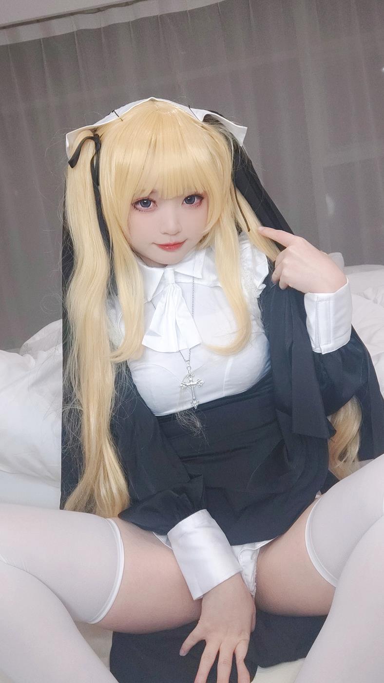 图片[38]-颜值博主@神沢永莉  英梨梨修女自拍 [52P] – 速更版-美库