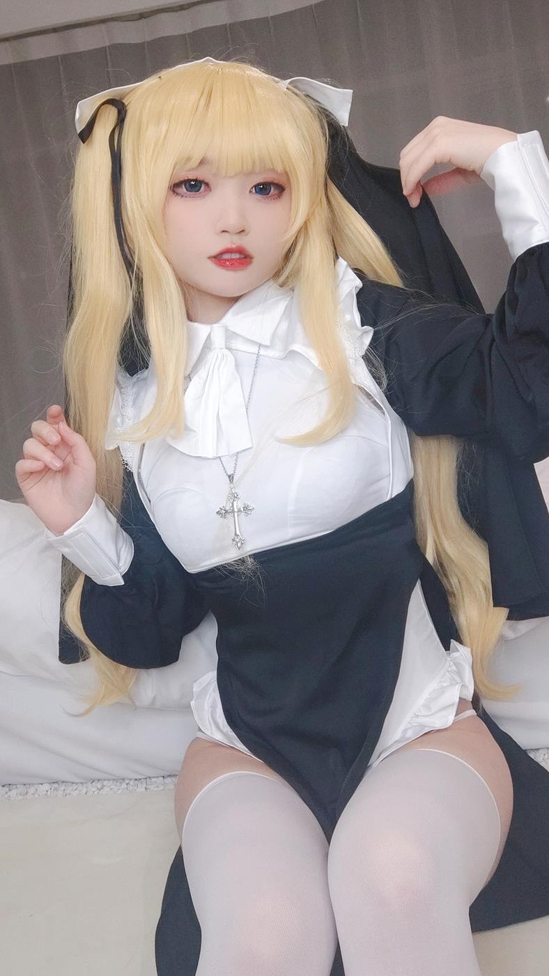 图片[42]-颜值博主@神沢永莉  英梨梨修女自拍 [52P] – 速更版-美库