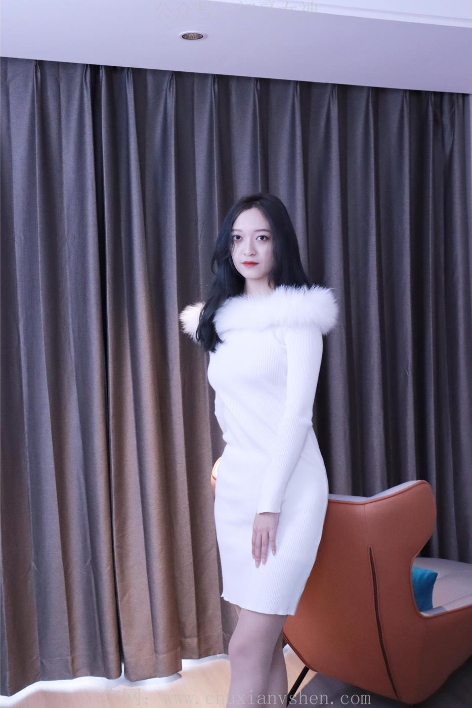 图片[41]-初夏女神 依依 2022款白色毛领连衣裙搭白色短靴[147P] – 速更版-美库