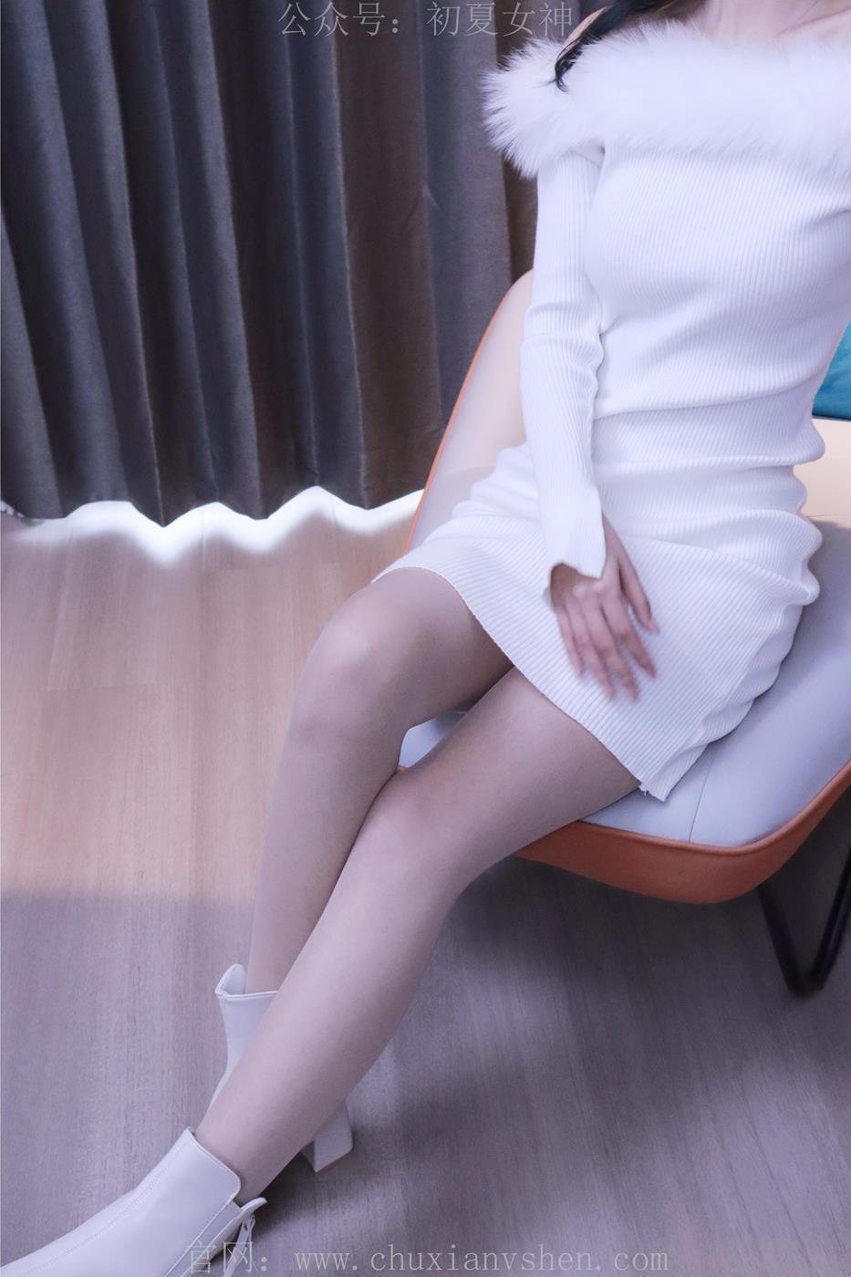 图片[51]-初夏女神 依依 2022款白色毛领连衣裙搭白色短靴[147P] – 速更版-美库