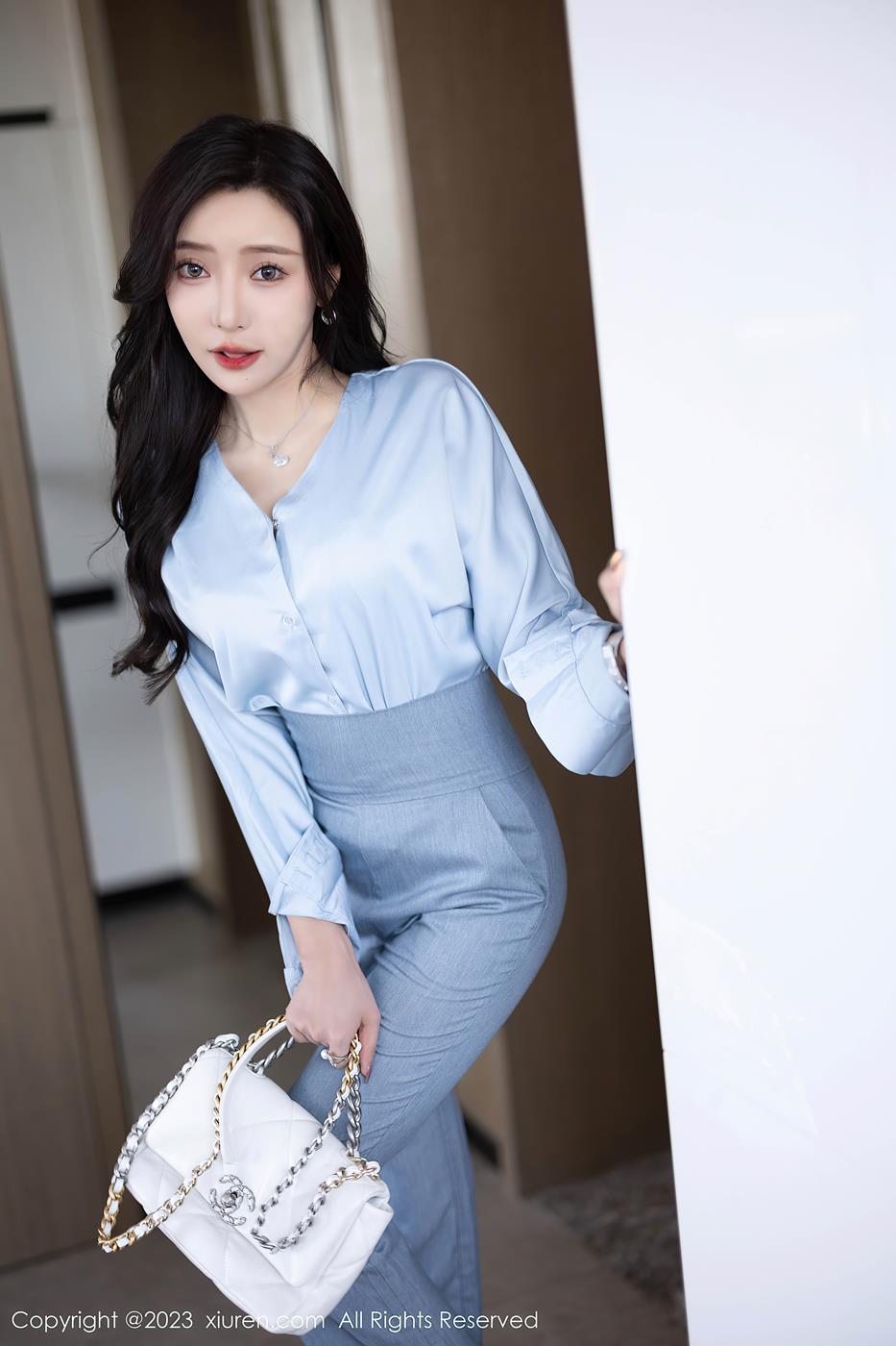 图片[21]-[Xiuren秀人网]2023.07.21 NO.7123 王馨瑶yanni 高级灰职业装[57+1P] – 速更版-美库