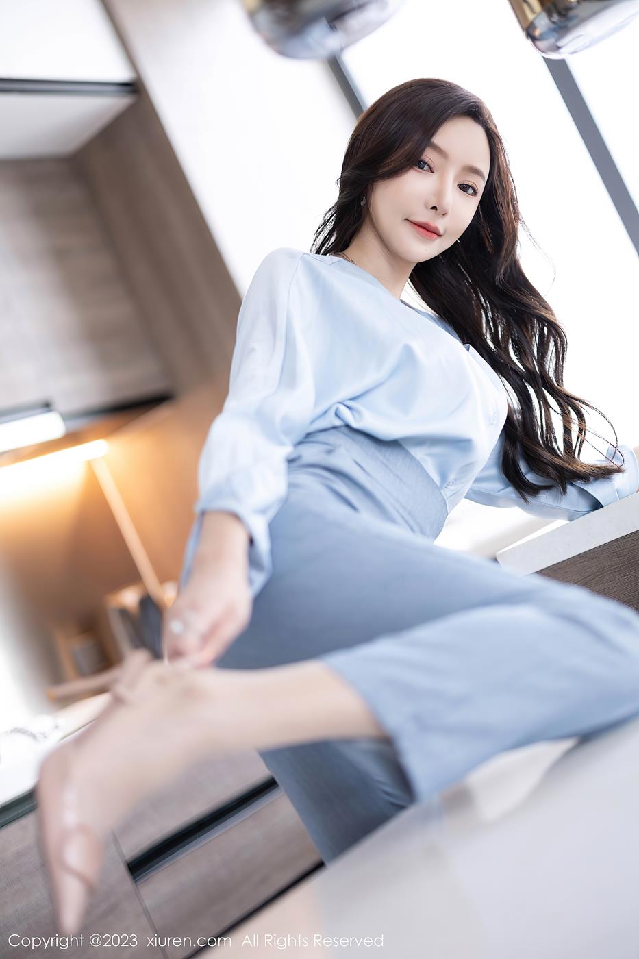 图片[24]-[Xiuren秀人网]2023.07.21 NO.7123 王馨瑶yanni 高级灰职业装[57+1P] – 速更版-美库