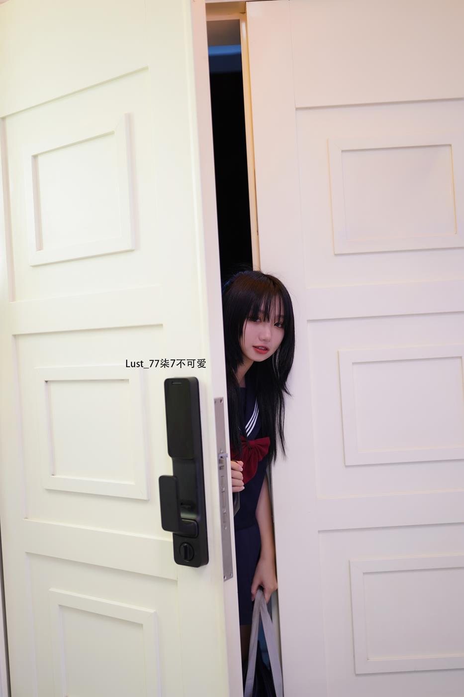 图片[19]-人气Coser@柒柒要乖哦 反差JK少女 [86P] – 速更版-美库