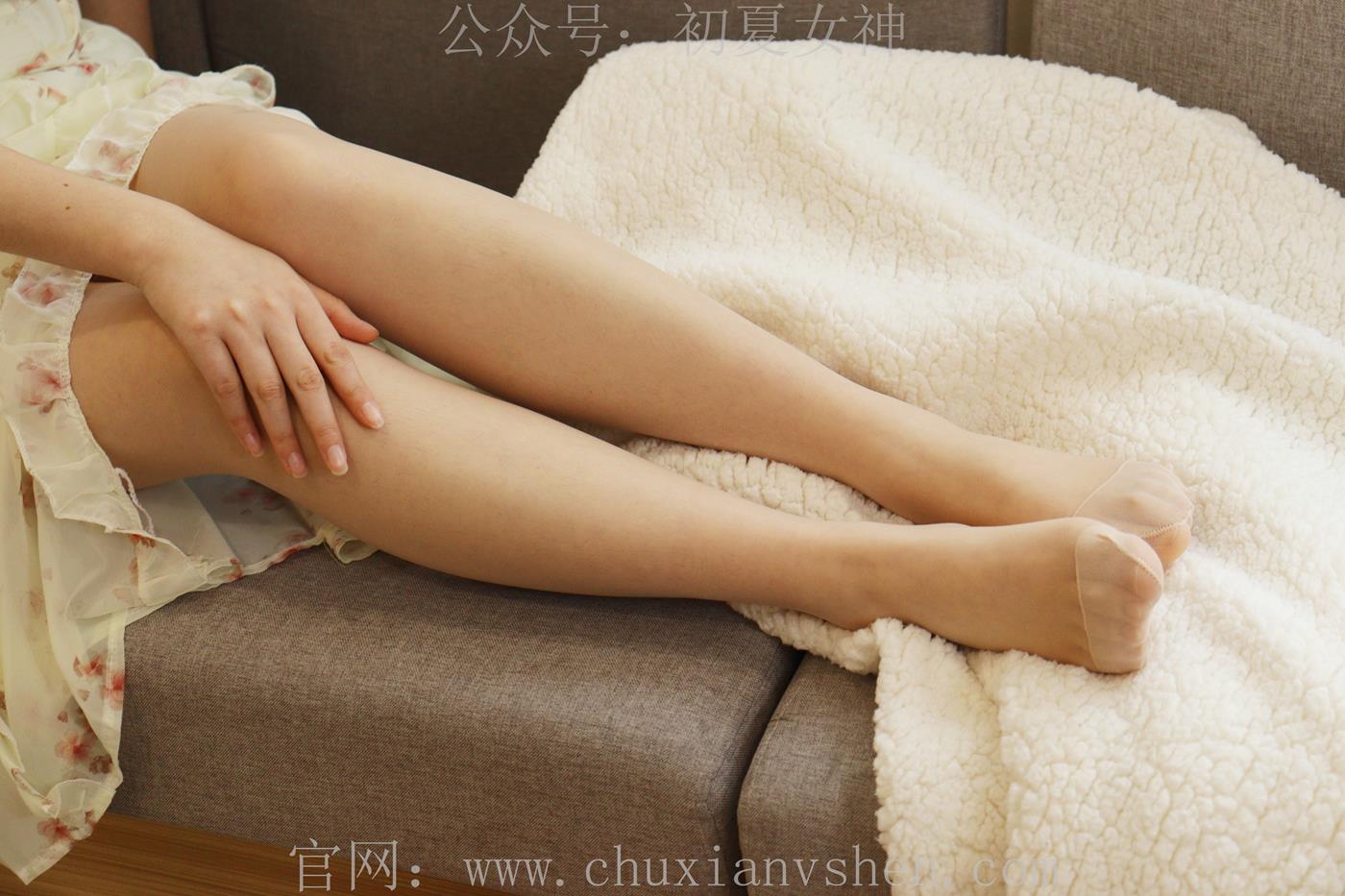 图片[17]-初夏女神 水吉 2023款春季S码连衣裙搭错了鞋[90P] – 速更版-美库