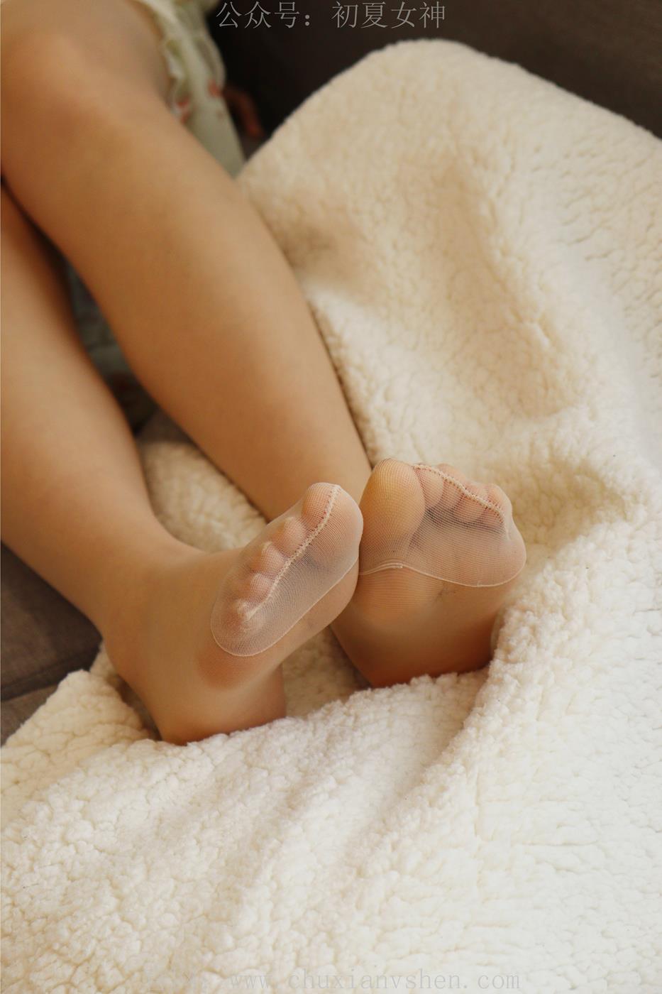 图片[19]-初夏女神 水吉 2023款春季S码连衣裙搭错了鞋[90P] – 速更版-美库