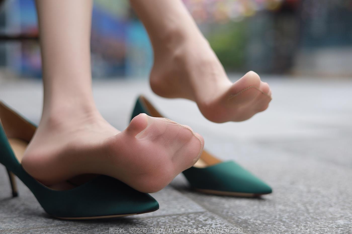 图片[30]-[IESS异思趣向] 2023.02.18 丝享家1365：团团《街拍OL美女》[89P] – 速更版-美库