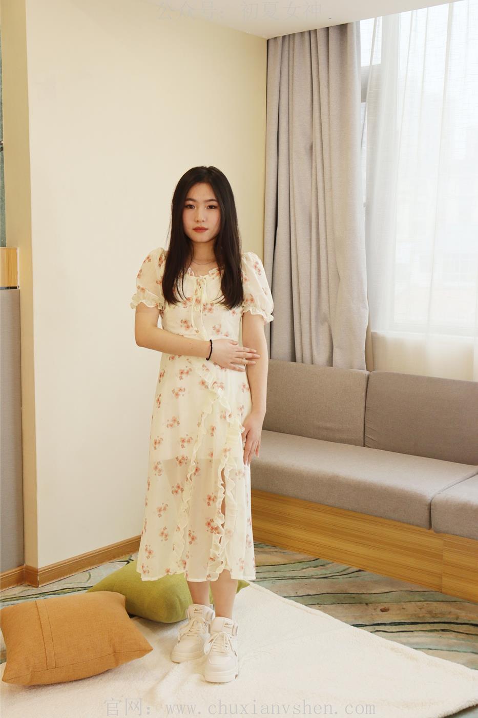 图片[86]-初夏女神 水吉 2023款春季S码连衣裙搭错了鞋[90P] – 速更版-美库