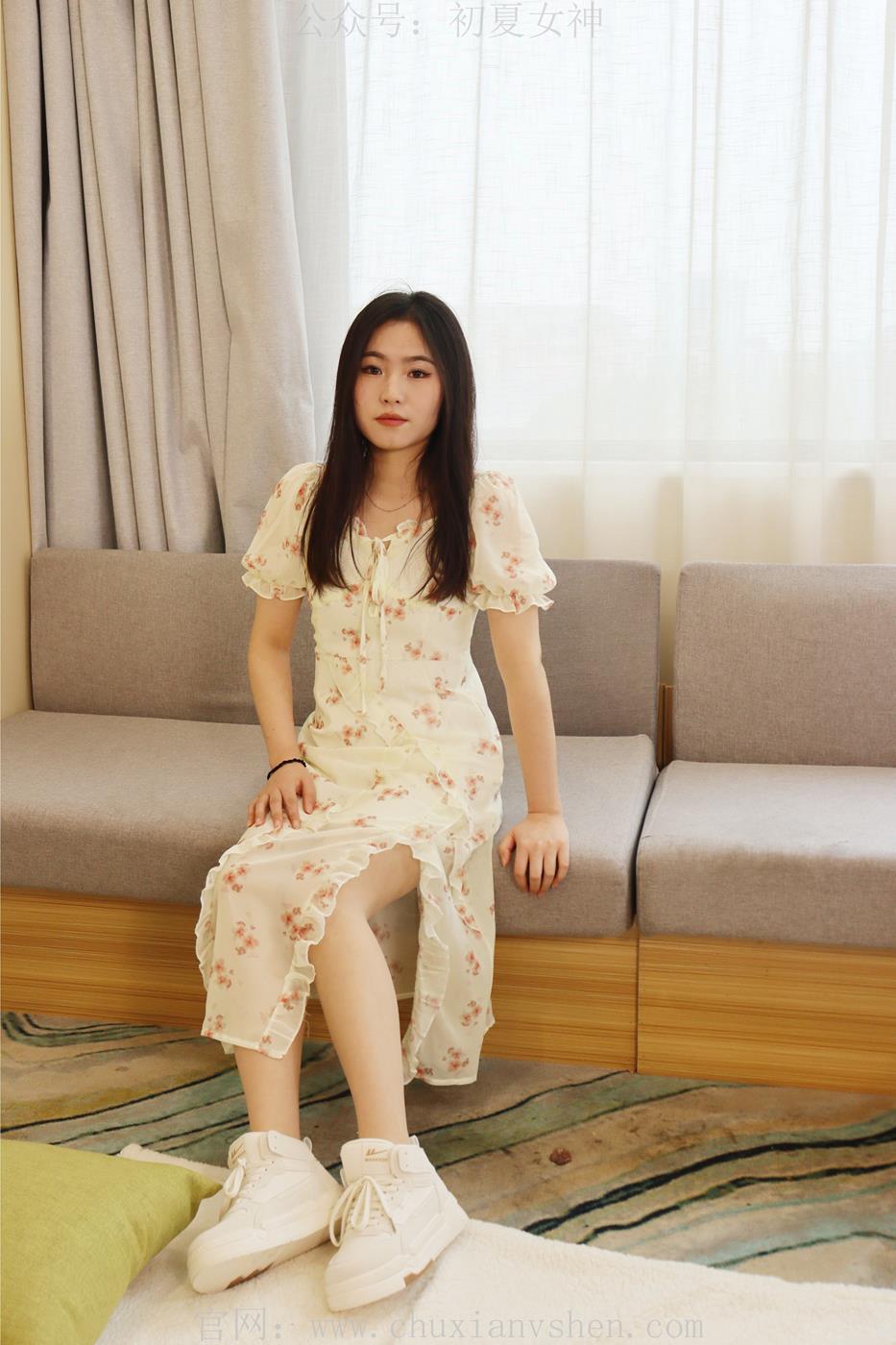 图片[89]-初夏女神 水吉 2023款春季S码连衣裙搭错了鞋[90P] – 速更版-美库