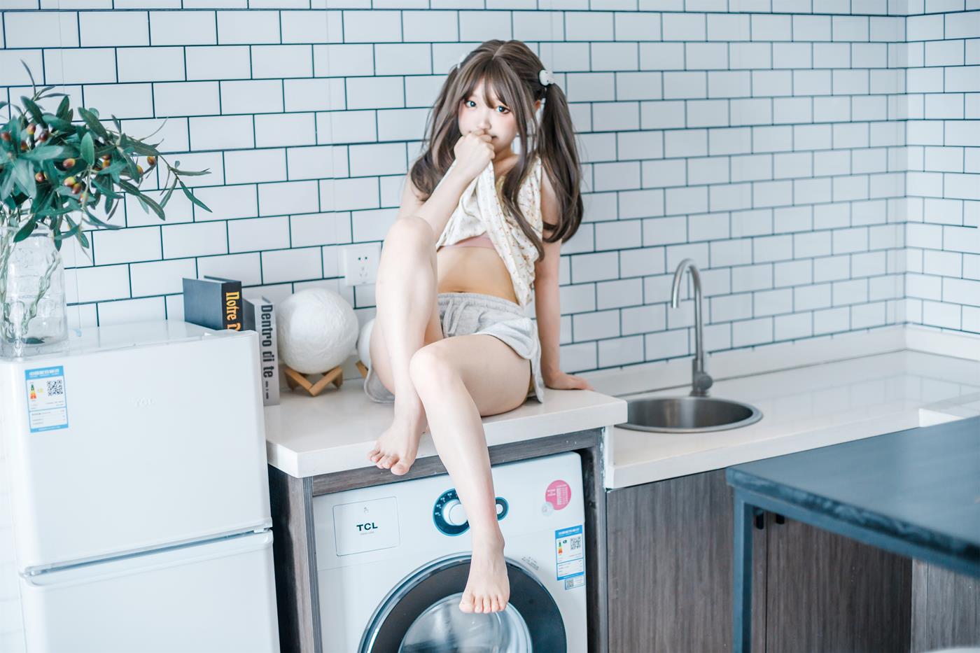 图片[20]-神沢永莉  – 黄色吊带睡衣兔兔[22P] – 速更版-美库