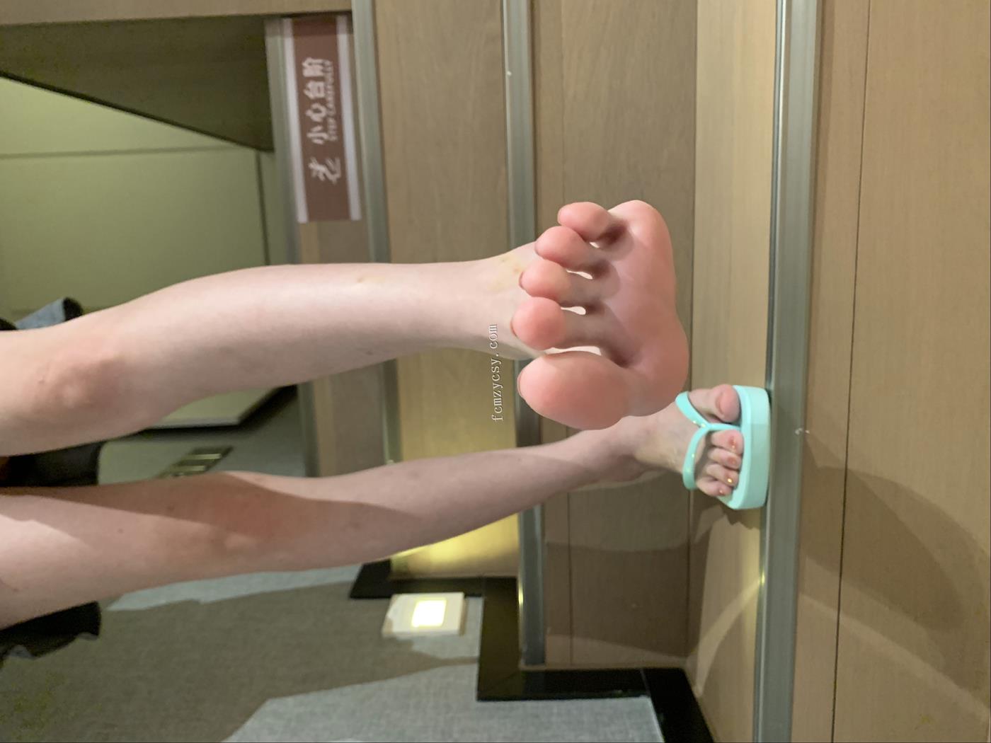 图片[53]-FCMZ原创学生足模摄影 No.084 人字拖 [89P] – 速更版-美库