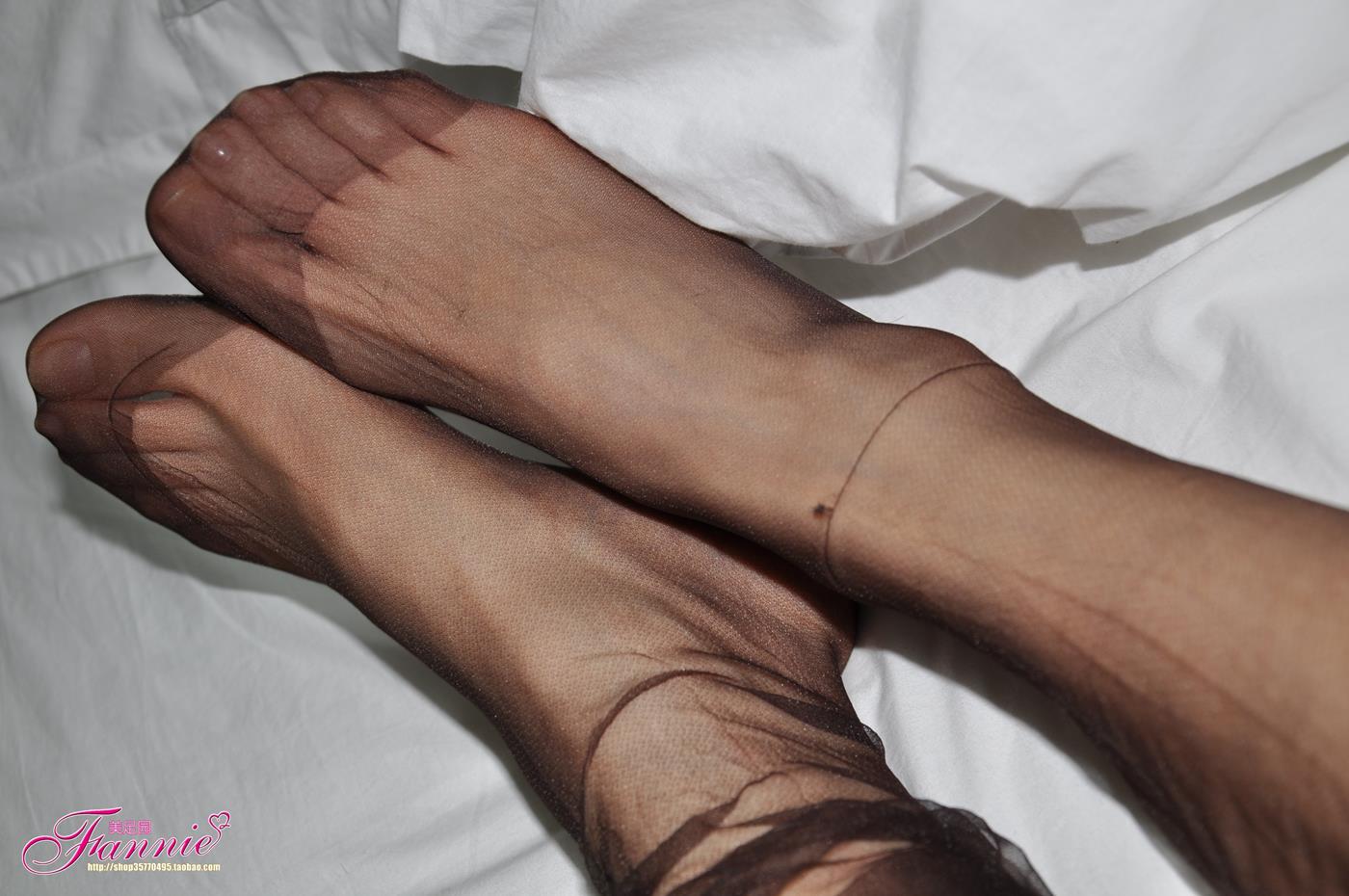 图片[11]-Fannie芬妮每足园 No.157 黑丝特写 [48P] – 速更版-美库