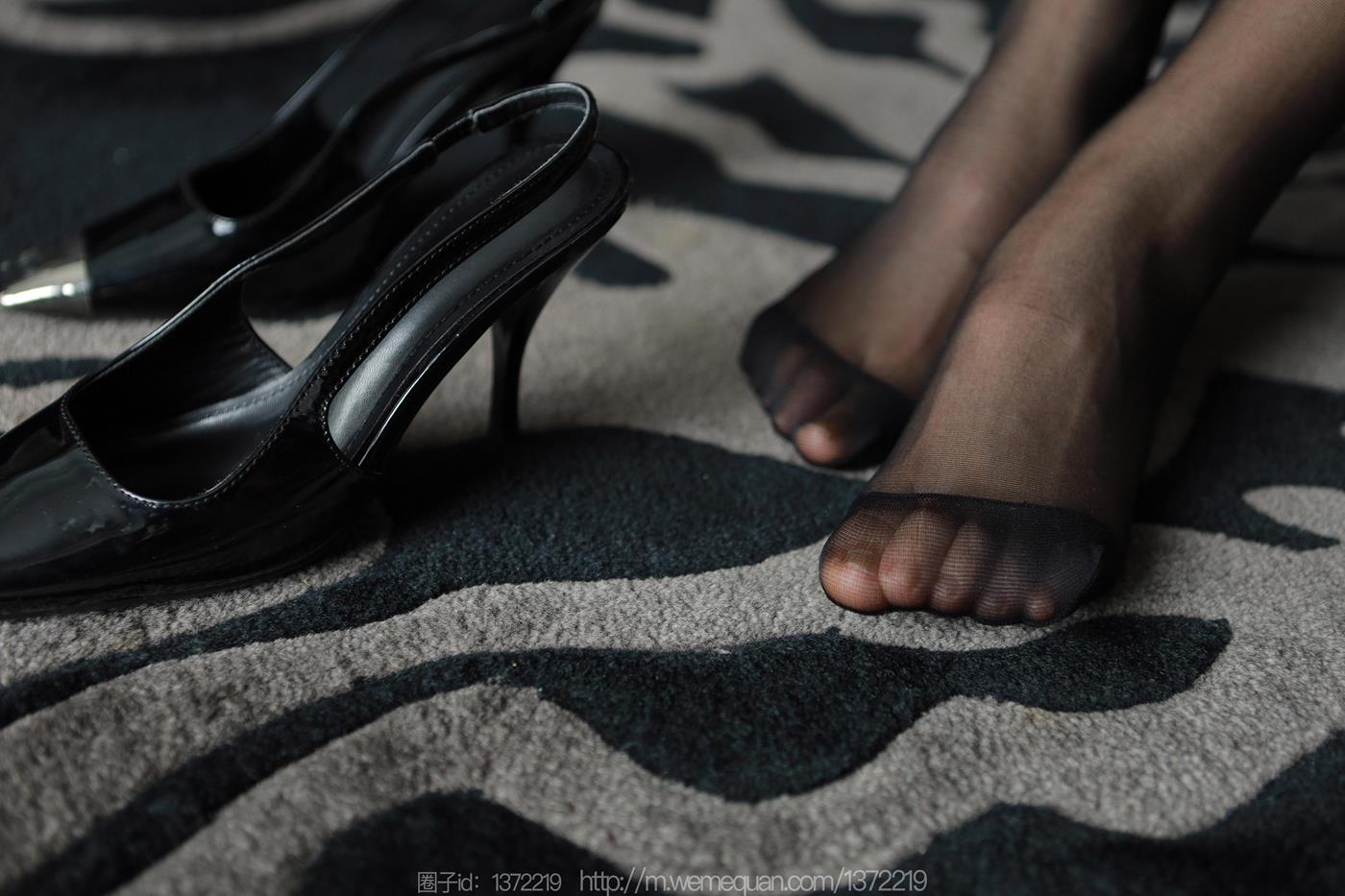 图片[17]-[IESS异思趣向] 2023.02.19 丝享家1366：小金《OL灰色包臀裙》[90P] – 速更版-美库