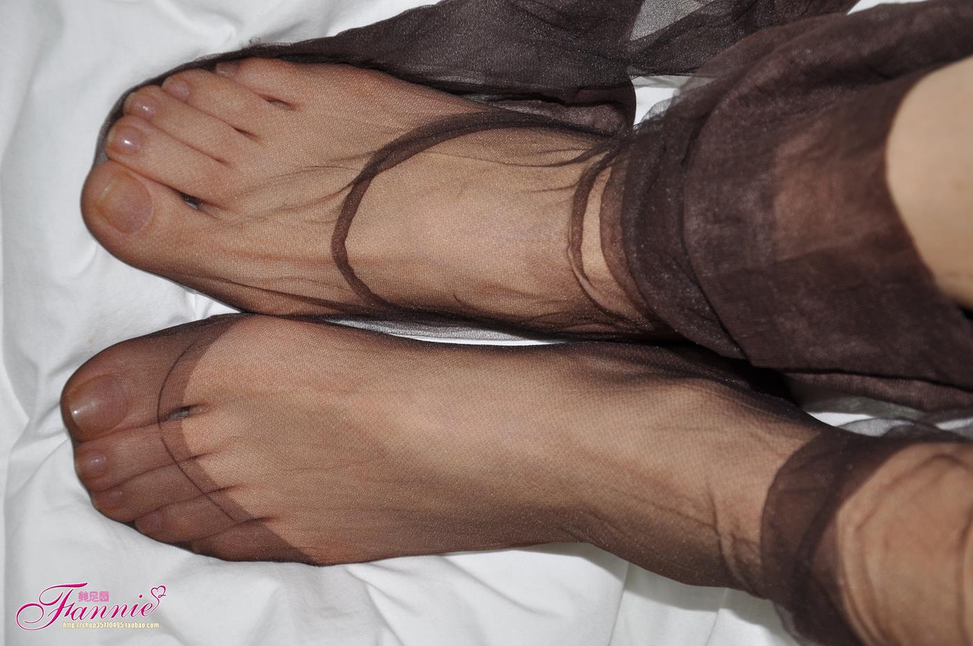图片[49]-Fannie芬妮每足园 No.157 黑丝特写 [48P] – 速更版-美库
