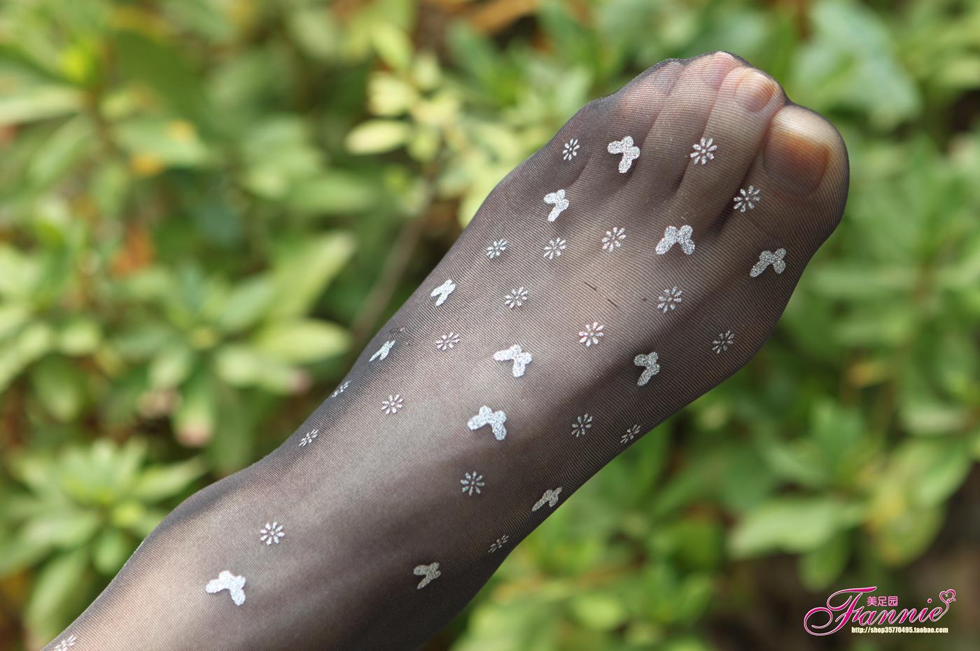 图片[67]-Fannie芬妮每足园 No.156 黑丝特辑 [67P] – 速更版-美库