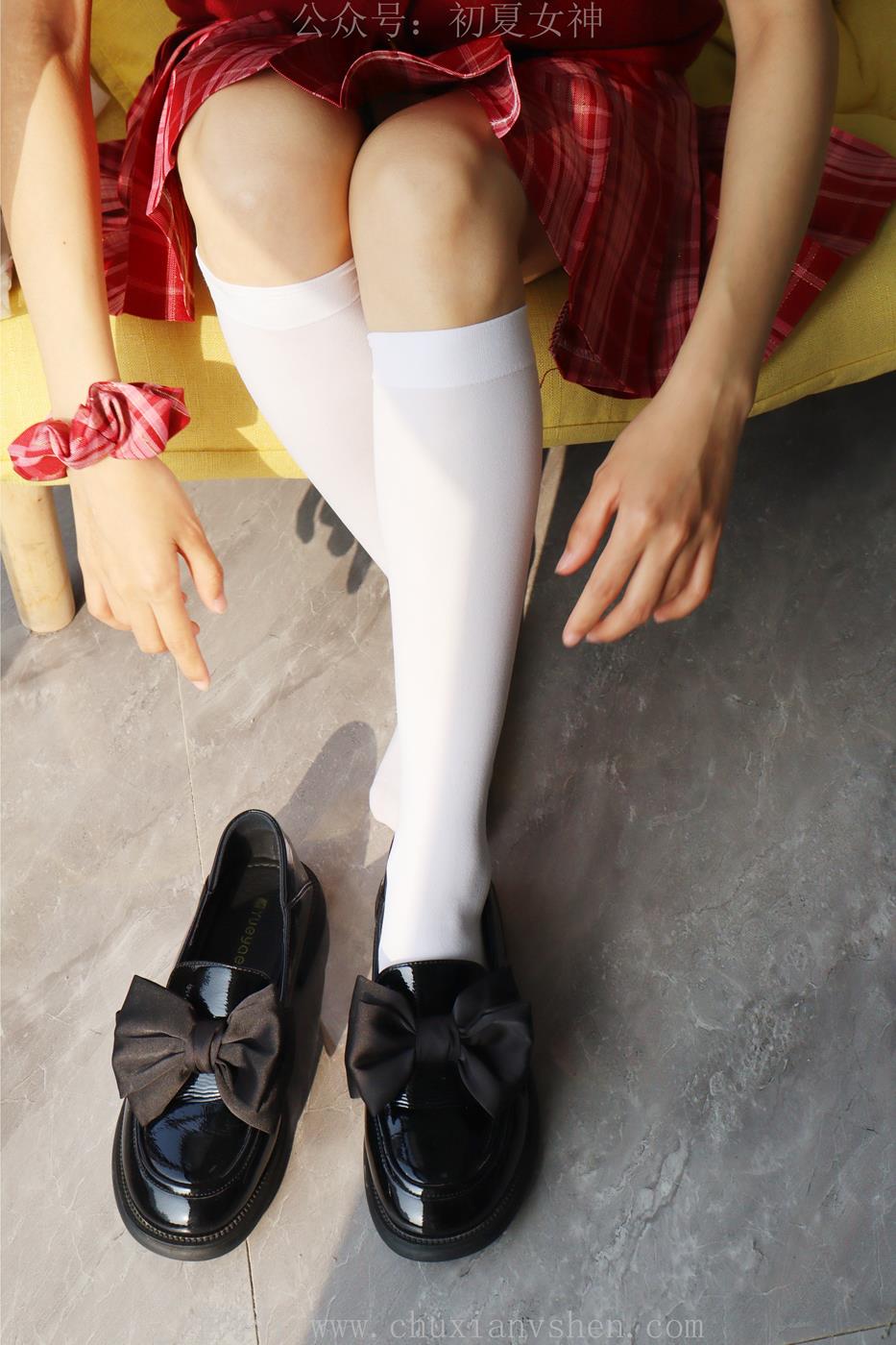 图片[16]-初夏女神  蓝莓 S码大红色JK套搭小黑皮鞋[100P] – 速更版-美库