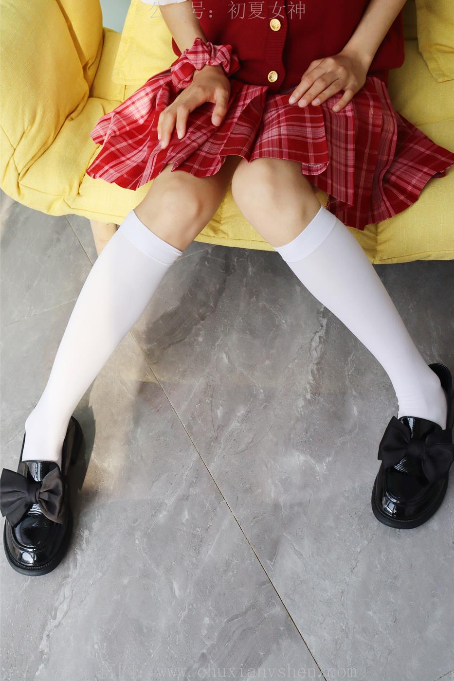 图片[19]-初夏女神  蓝莓 S码大红色JK套搭小黑皮鞋[100P] – 速更版-美库