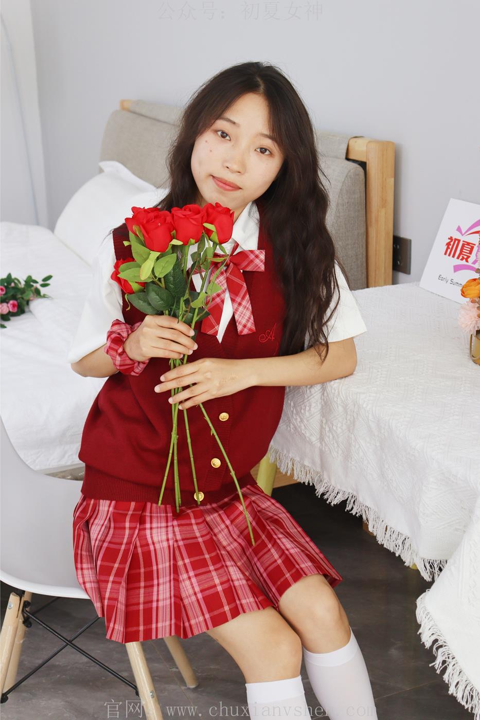 图片[32]-初夏女神  蓝莓 S码大红色JK套搭小黑皮鞋[100P] – 速更版-美库