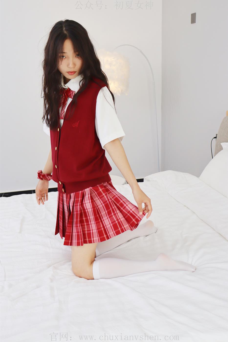 图片[50]-初夏女神  蓝莓 S码大红色JK套搭小黑皮鞋[100P] – 速更版-美库