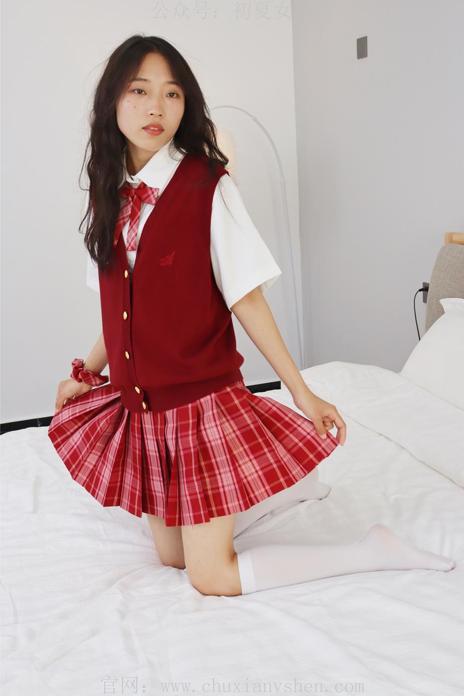 图片[51]-初夏女神  蓝莓 S码大红色JK套搭小黑皮鞋[100P] – 速更版-美库