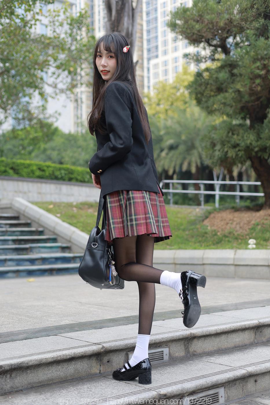 图片[19]-[IESS异思趣向] 2023.02.23 丝享家1370：团团《春天的味道》[77P] – 速更版-美库