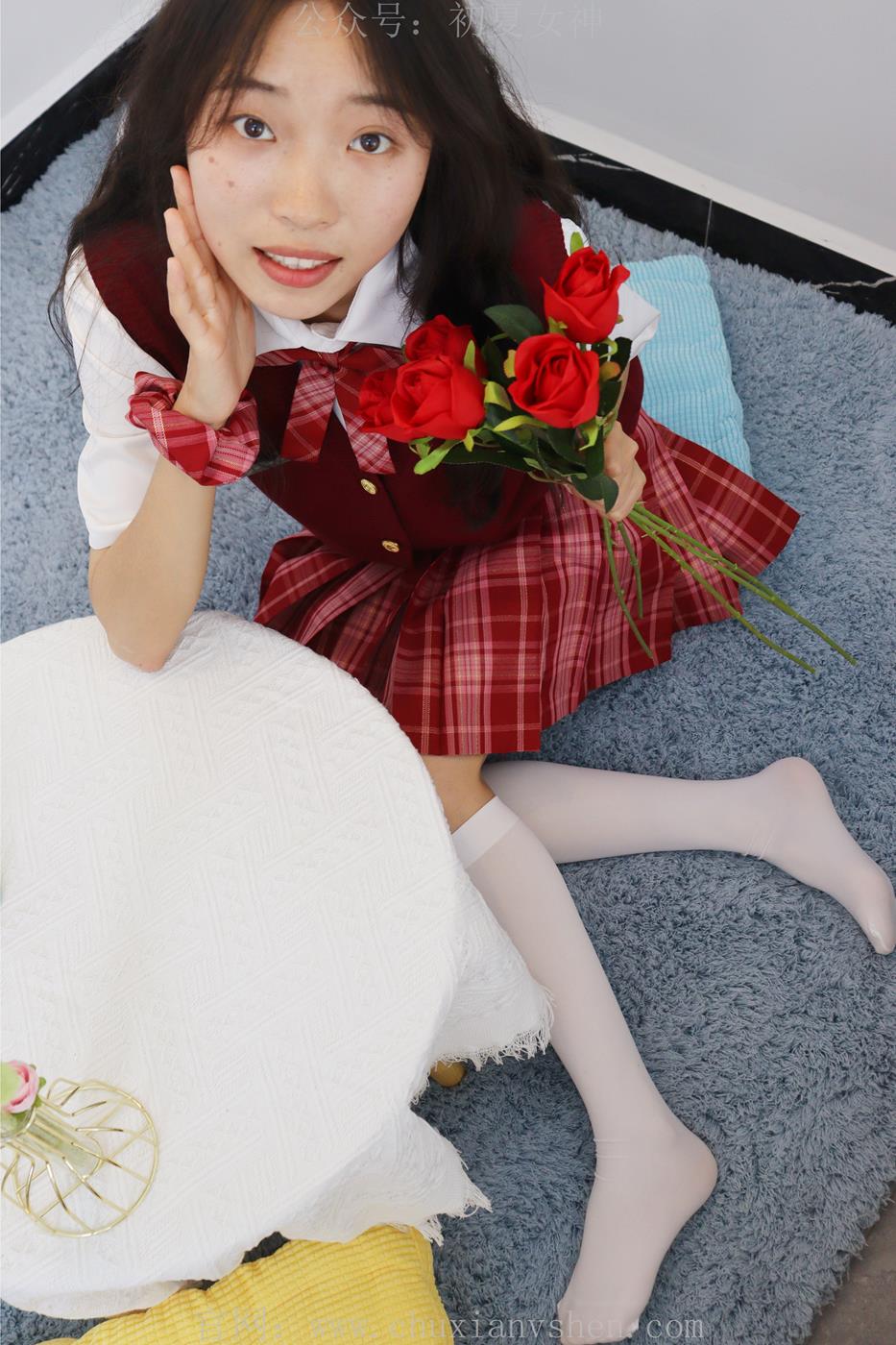 图片[83]-初夏女神  蓝莓 S码大红色JK套搭小黑皮鞋[100P] – 速更版-美库