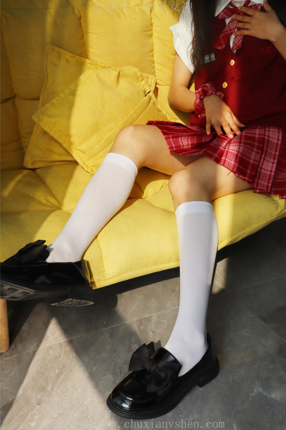 图片[89]-初夏女神  蓝莓 S码大红色JK套搭小黑皮鞋[100P] – 速更版-美库