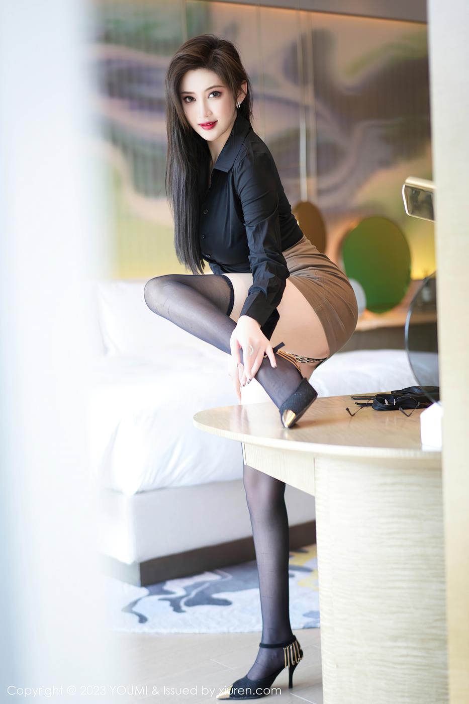 图片[25]-[YOUMI尤蜜荟] 2023.07.24 VOL.968 Carol周妍希 短裙黑丝[42P] – 速更版-美库