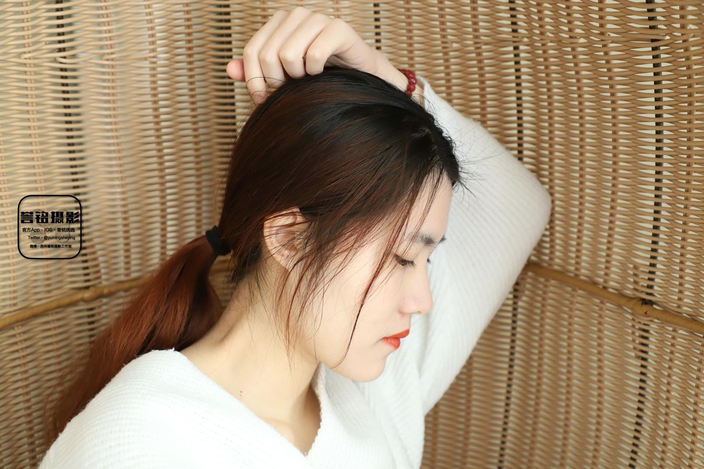 图片[71]-[誉铭传媒]袜足摄影 2023年 NO.008 雪地鞋里的白袜[84P] – 速更版-美库