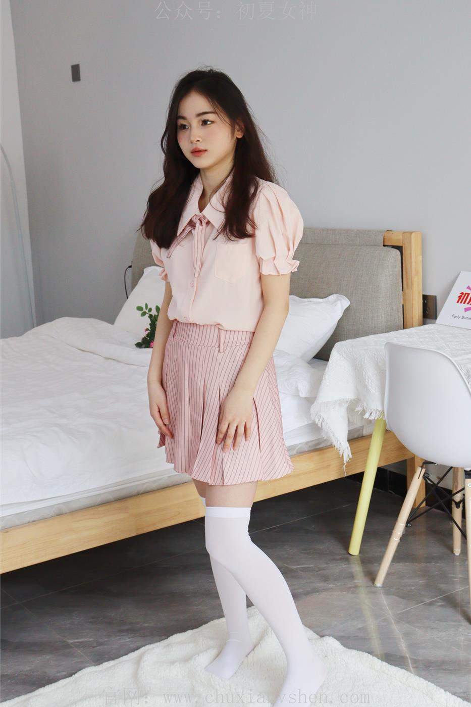 图片[94]-初夏女神 十一 粉色S码休闲JK搭白色高跟鞋[97P] – 速更版-美库