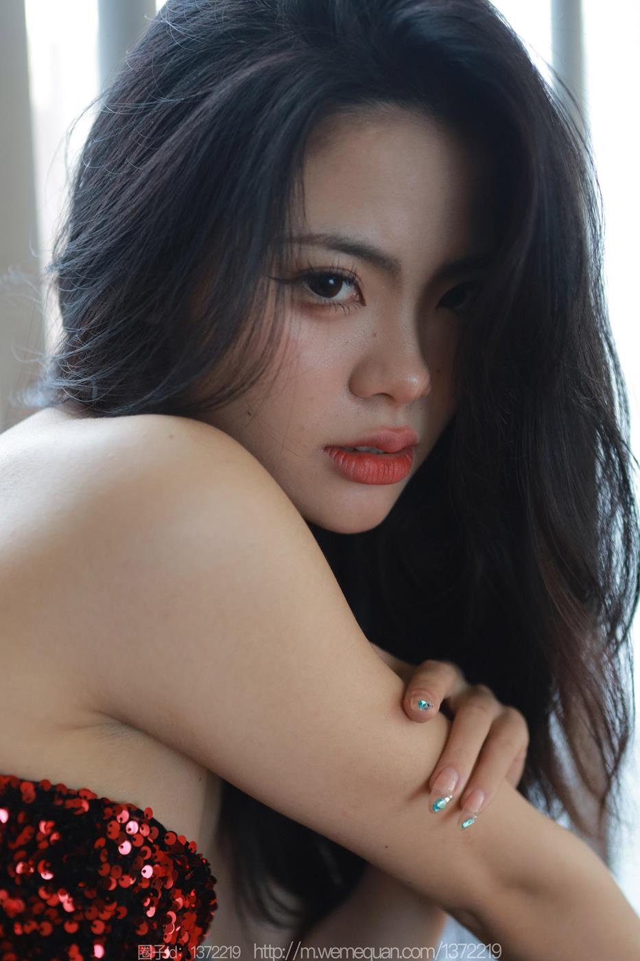 图片[32]-[IESS异思趣向] 2023.02.26 丝享家1373：兔兔《红裙女神（下）》[85P] – 速更版-美库