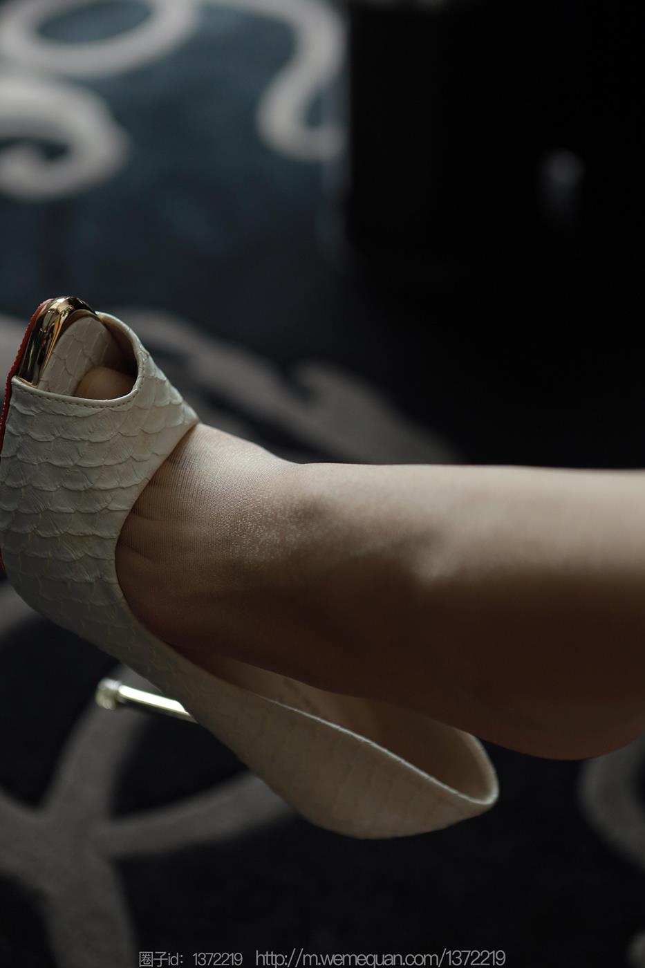 图片[82]-[IESS异思趣向] 2023.02.27 丝享家1374：小宝《白色裤里丝》[86P] – 速更版-美库