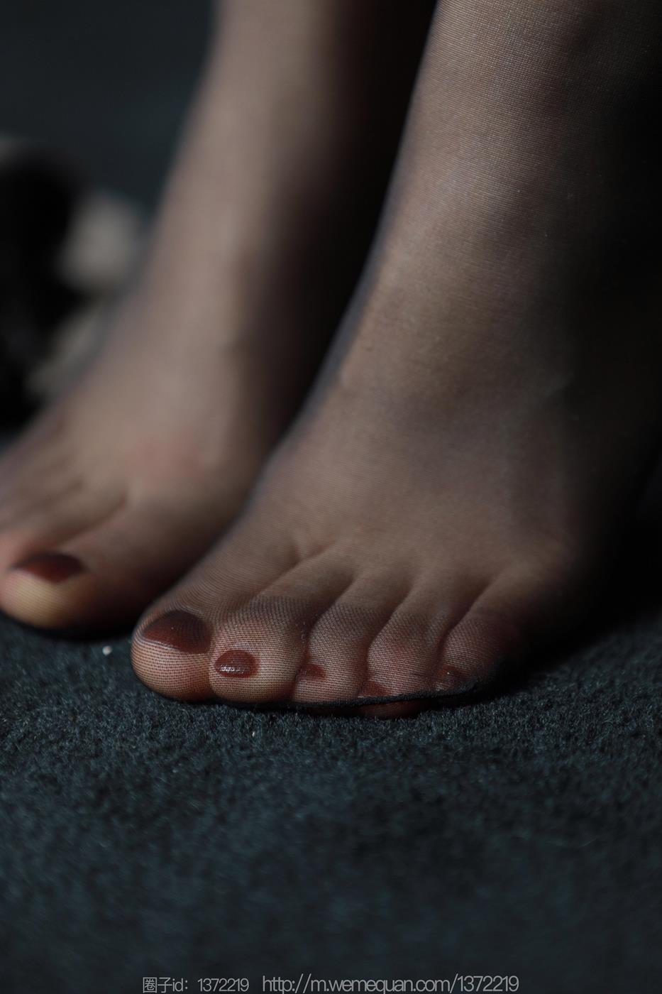 图片[51]-[IESS异思趣向] 2023.02.28 丝享家1375：小婕《大波浪红裙》[90P] – 速更版-美库