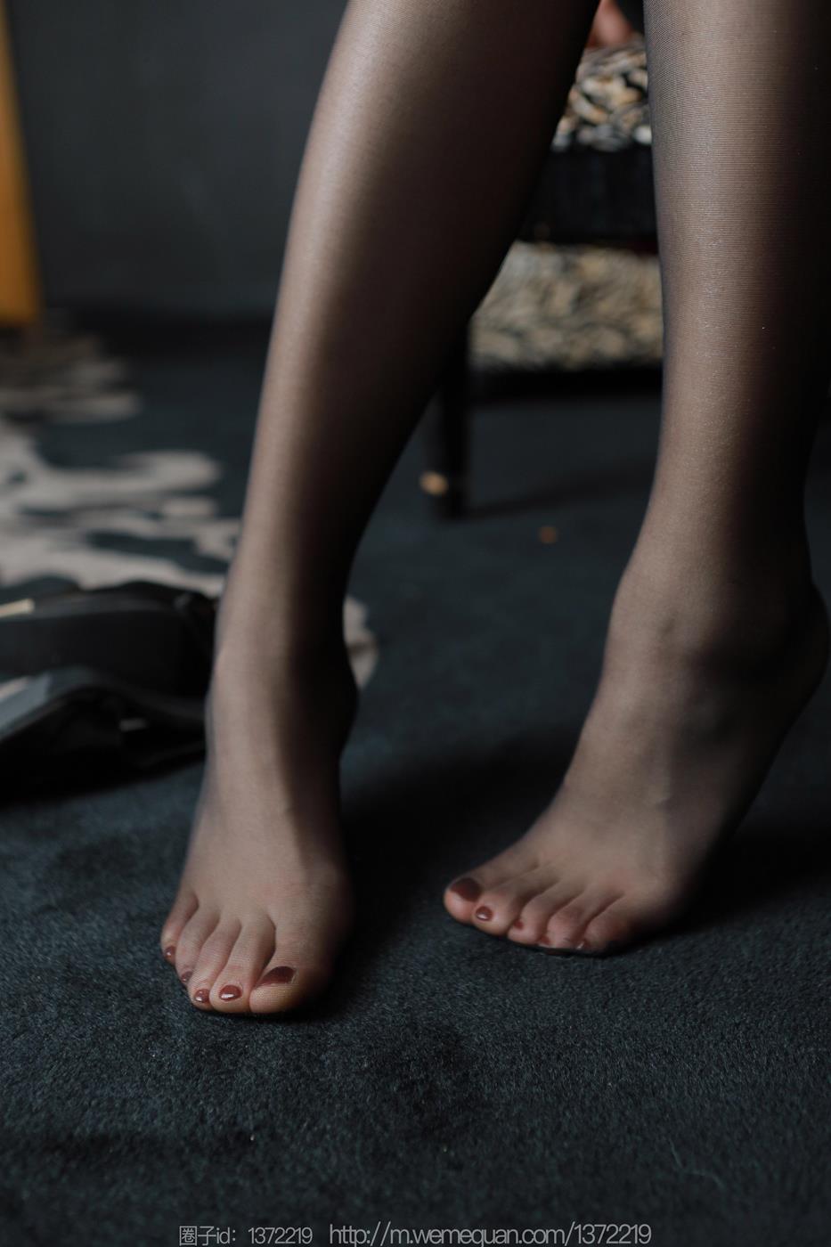 图片[52]-[IESS异思趣向] 2023.02.28 丝享家1375：小婕《大波浪红裙》[90P] – 速更版-美库