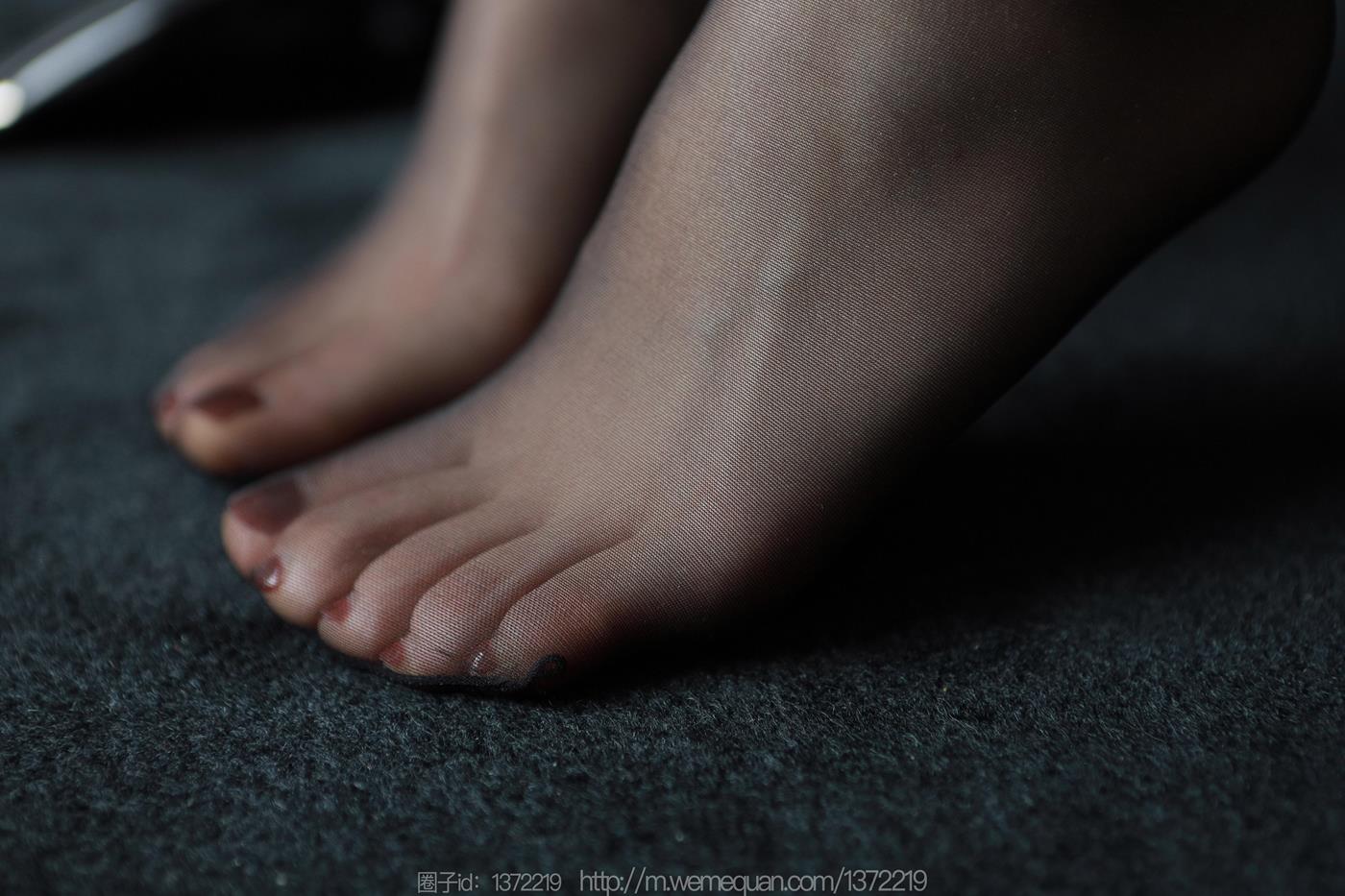 图片[57]-[IESS异思趣向] 2023.02.28 丝享家1375：小婕《大波浪红裙》[90P] – 速更版-美库