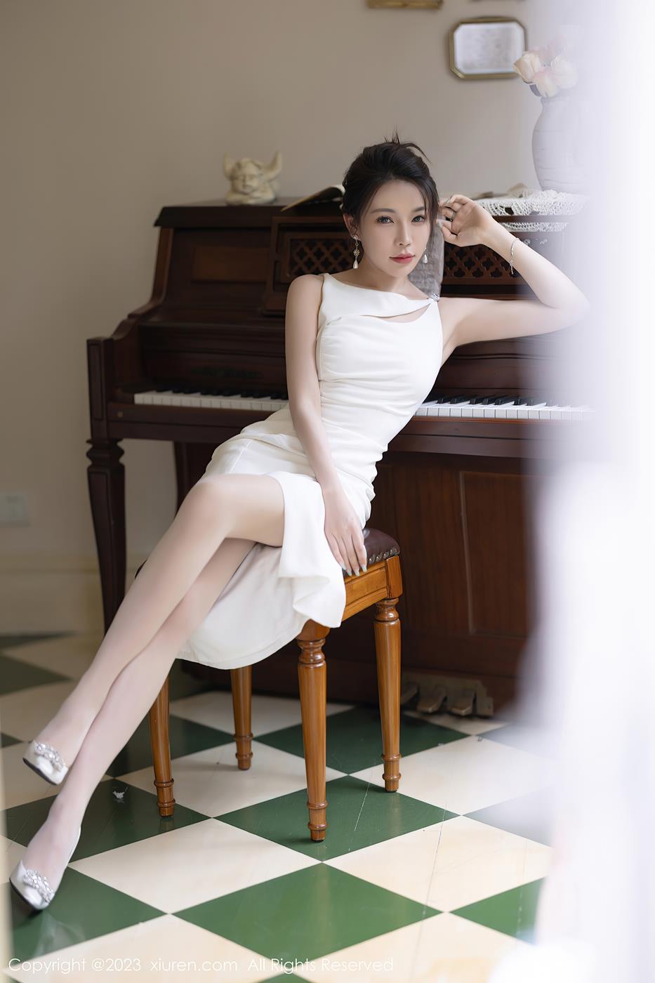 图片[16]-[Xiuren秀人网]2023.07.28 NO.7155 徐莉芝Booty 钢琴与纯白色的高贵 [21+1P] – 速更版-美库