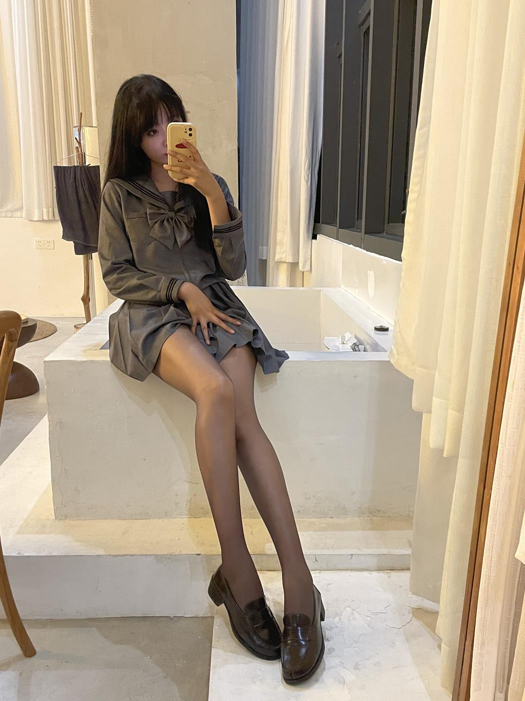 图片[28]-轩萧学姐  – 楼道+车库[33P] – 速更版-美库