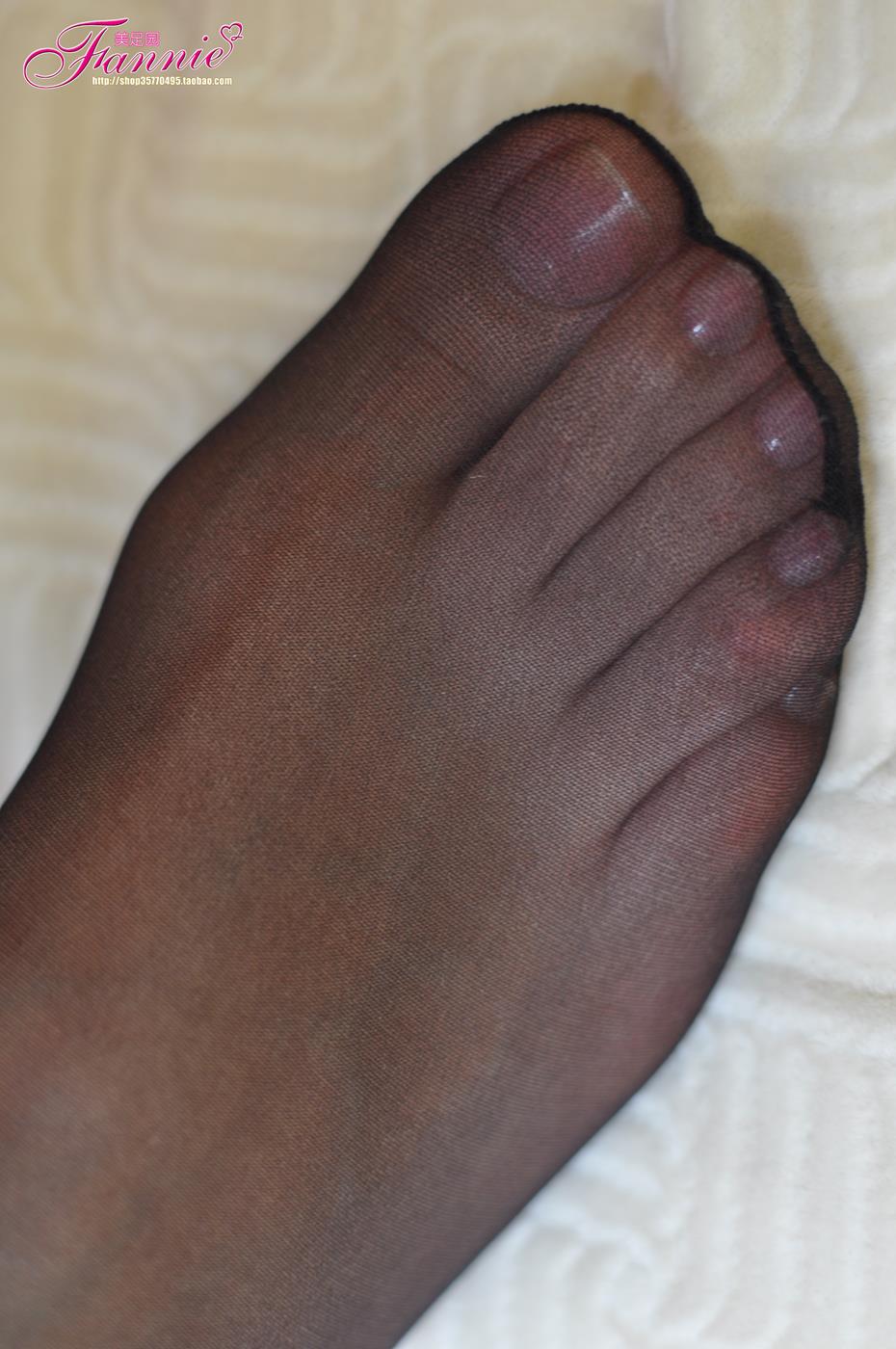 图片[82]-Fannie芬妮每足园 No.159 黑丝特写3 [90P] – 速更版-美库