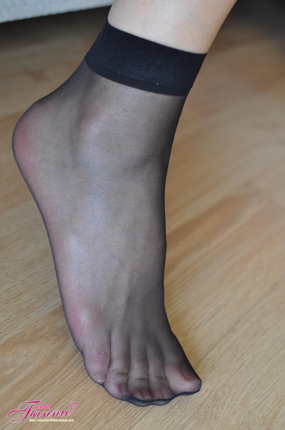 图片[83]-Fannie芬妮每足园 No.159 黑丝特写3 [90P] – 速更版-美库
