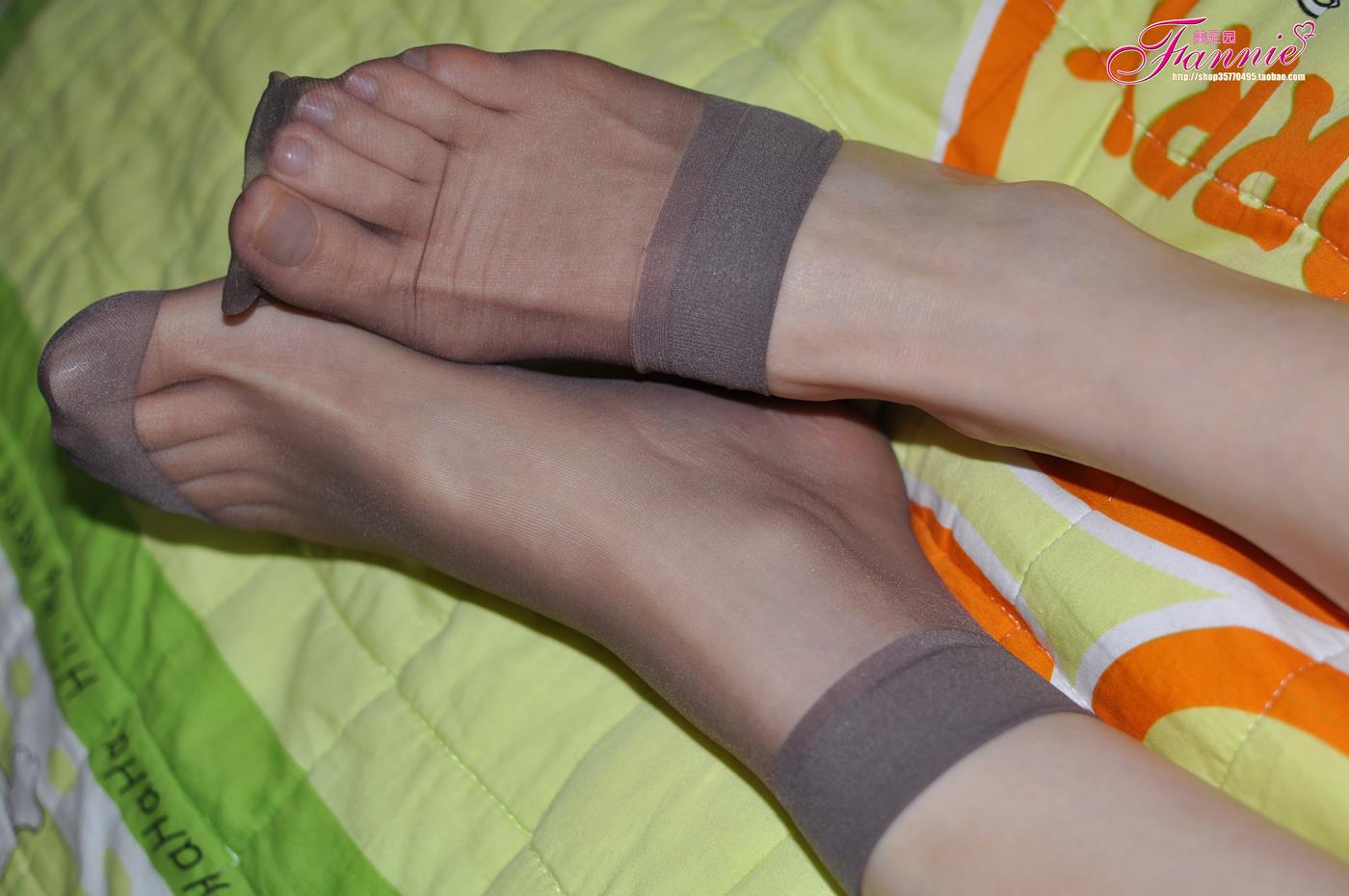 图片[76]-Fannie芬妮每足园 No.172 灰丝特写 [77P] – 速更版-美库