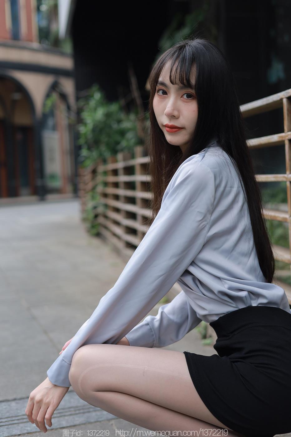 图片[15]-[IESS异思趣向] 2023.03.02 丝享家1378：团团《楼梯上的美人》[92P] – 速更版-美库