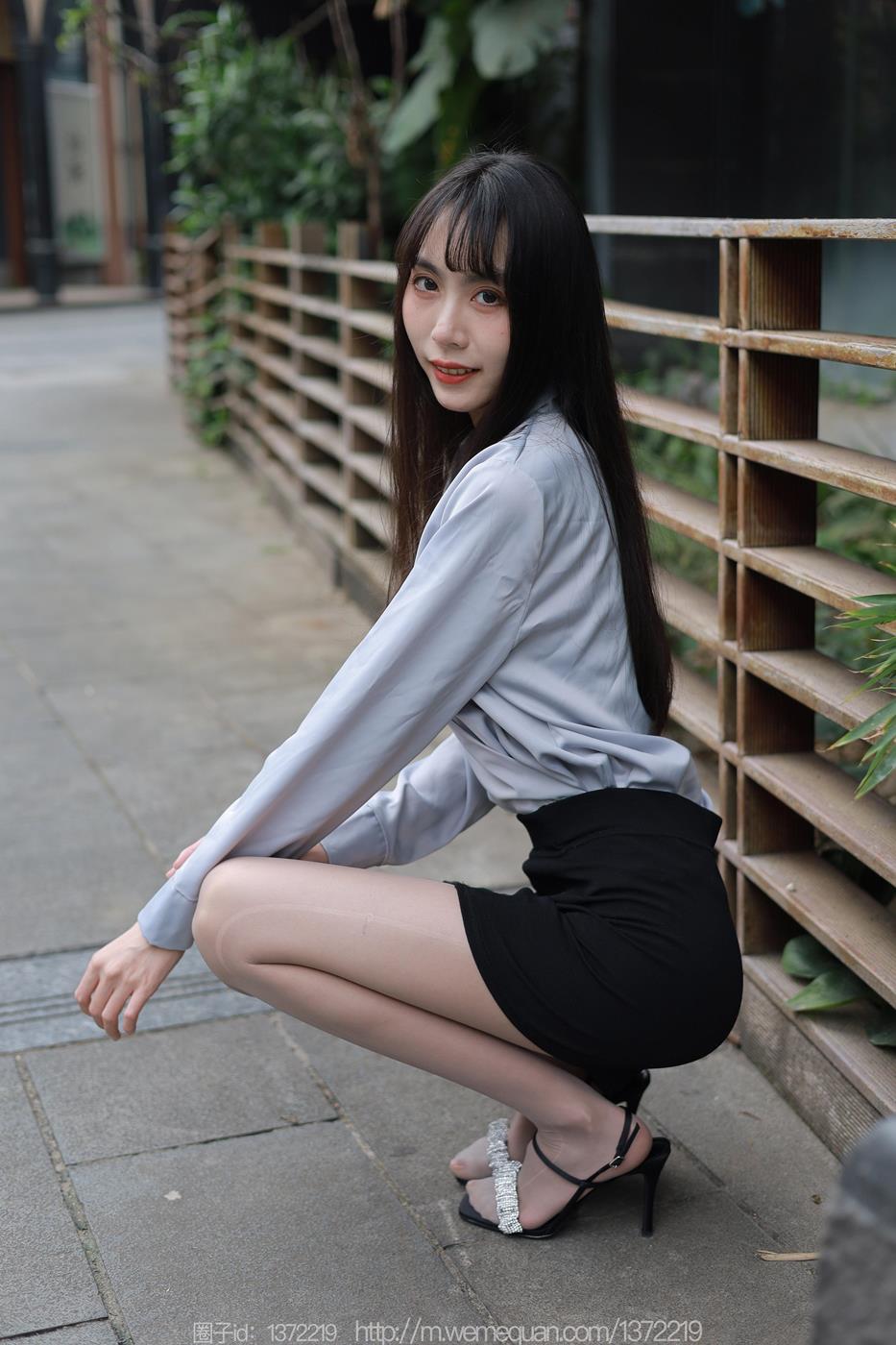 图片[16]-[IESS异思趣向] 2023.03.02 丝享家1378：团团《楼梯上的美人》[92P] – 速更版-美库