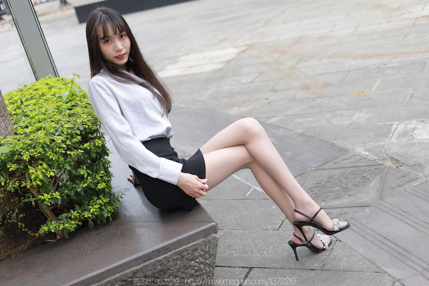 图片[65]-[IESS异思趣向] 2023.03.02 丝享家1378：团团《楼梯上的美人》[92P] – 速更版-美库