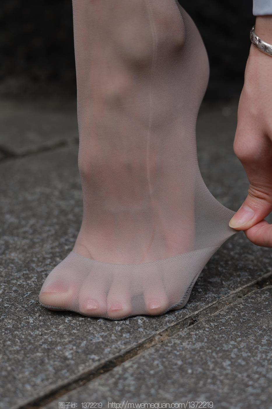 图片[73]-[IESS异思趣向] 2023.03.02 丝享家1378：团团《楼梯上的美人》[92P] – 速更版-美库