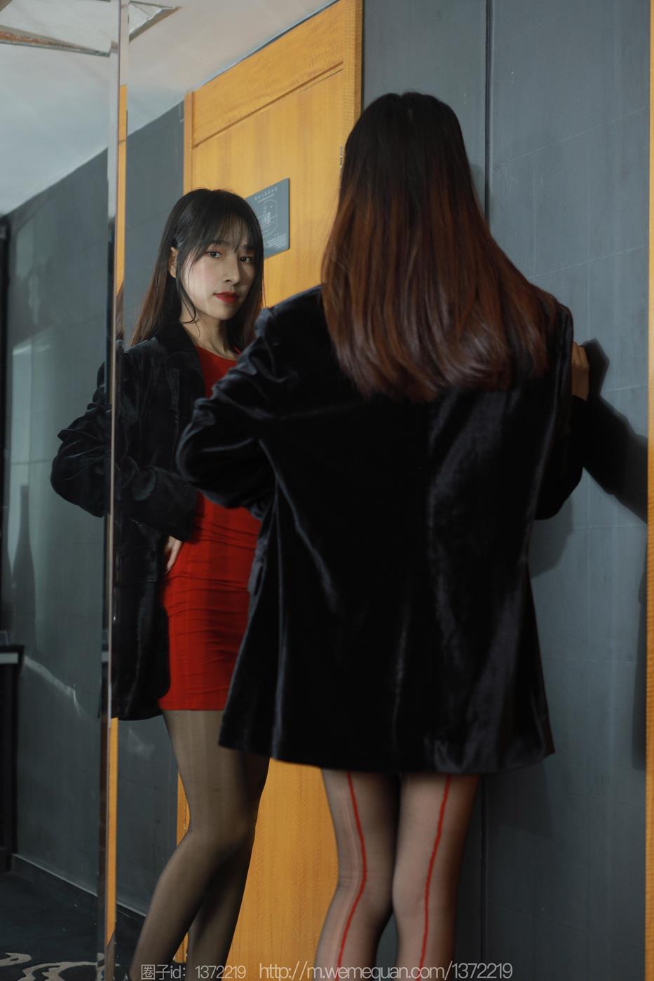 图片[27]-[IESS异思趣向] 2023.03.04 丝享家1380：美子《红色竖线》[80P] – 速更版-美库