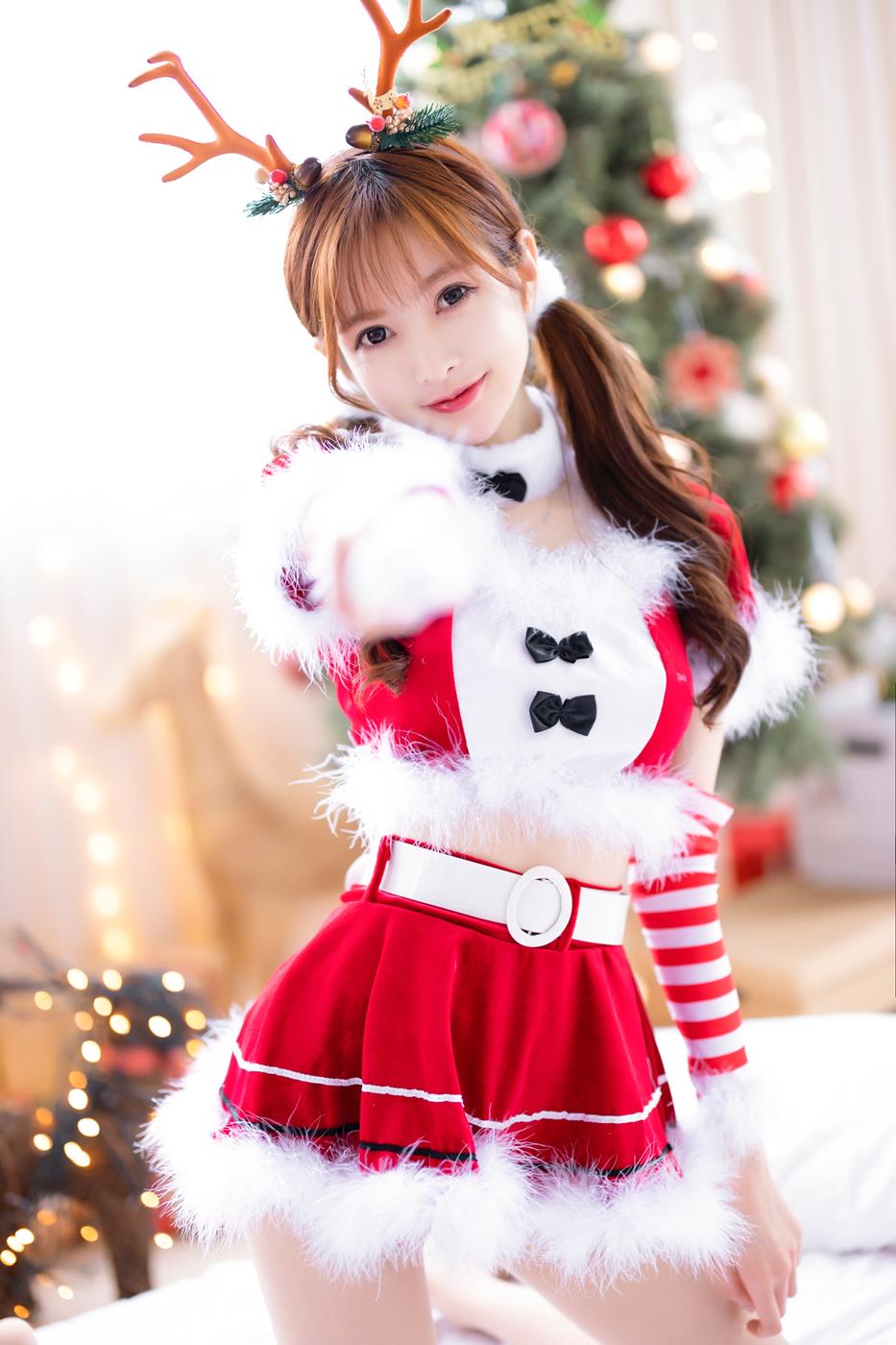 图片[31]-网紅Coser@王羽杉 圣诞特辑[38P] – 速更版-美库