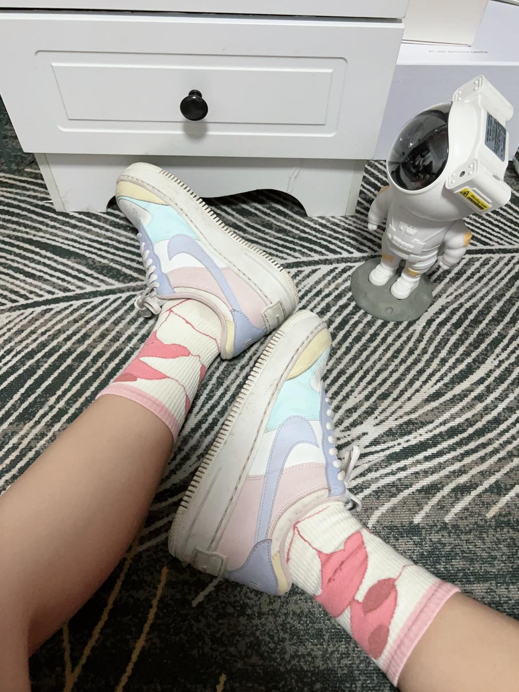 图片[16]-[誉铭传媒]袜足摄影 2023年《05月整合作品》[102P] – 速更版-美库